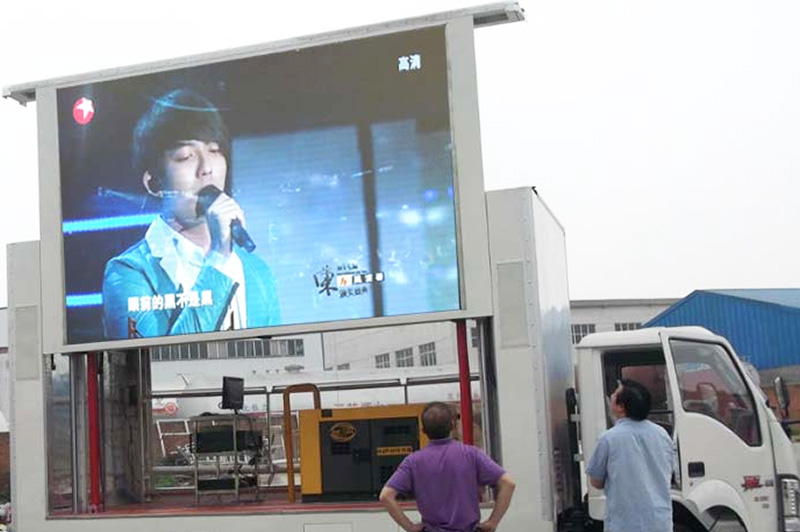奔馳車PH8戶外傳媒車載屏